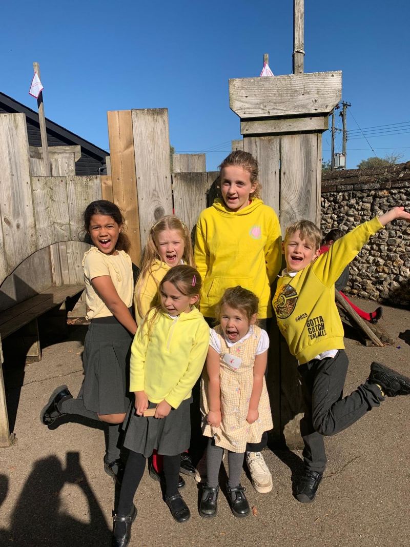 Image for the Tweet beginning: We’ve been wearing yellow to